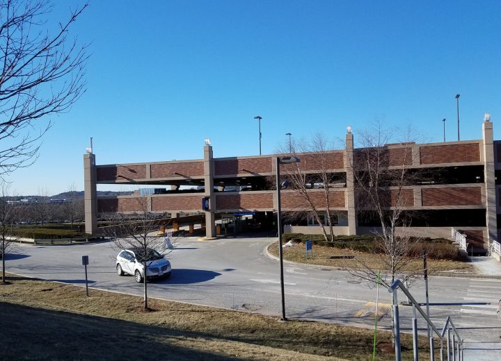 Lahey Hospital and Medical Center Garage exterior